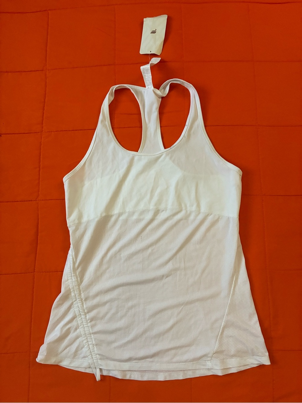Fabletics Shirt Womens Medium White Cashel Curved Clinch Tank